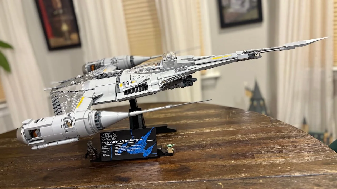 We Build LEGO The Mandalorian's N-1 Starfighter, A Celebration of Star Wars Ship Design