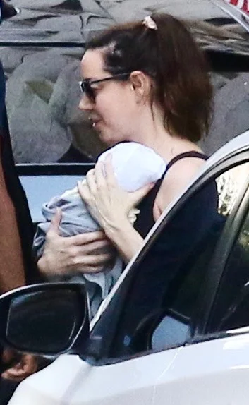 Aubrey Plaza seen with newborn for first time since welcoming baby with Christopher Abbott