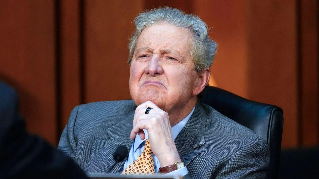 Photo of Senator Kennedy grilled Kash on the new rules. 