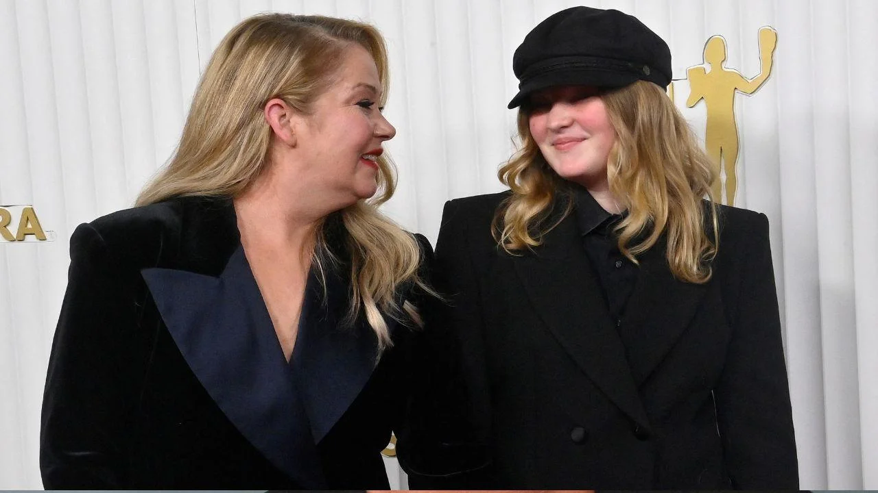 Image of Christina Applegate and daughter Sadie Grace LeNoble.