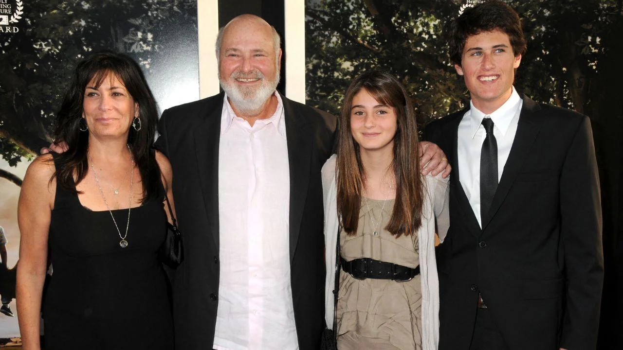image of rob reiner family 