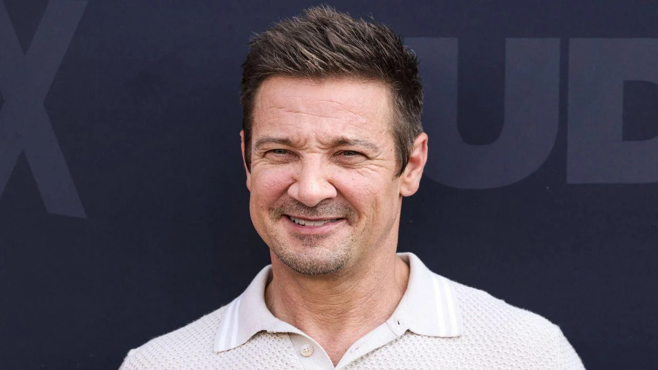 Jeremy Renner Says Being on Brink of Death After 2023 Snowplow Accident Felt 'Wonderfully Peaceful'